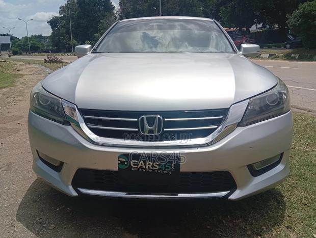 Honda Accord 2013 Silver