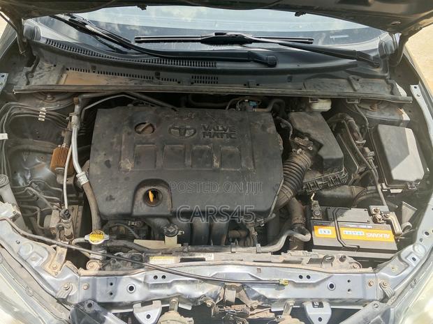 Toyota Corolla 2016 Gray