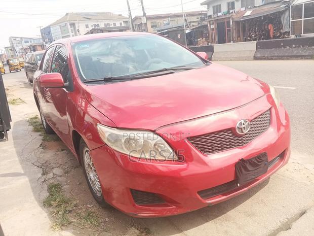 Toyota Corolla 2009 Red