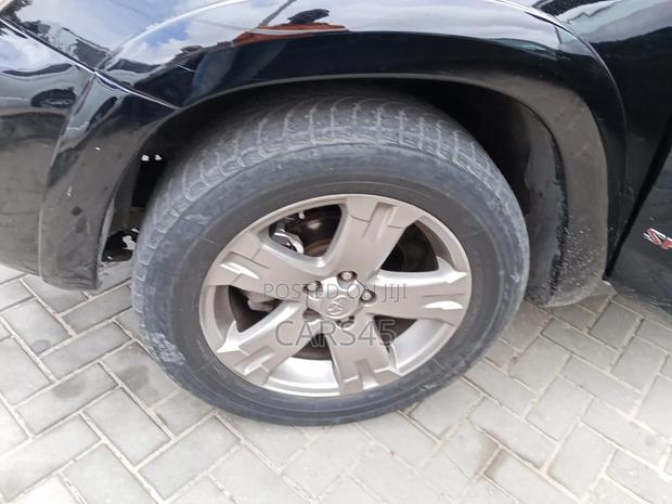 Toyota RAV4 2010 Black