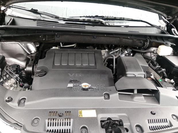 Toyota Highlander XLE V6 4x4 (3.5L 6cyl 6A) 2016 Gray
