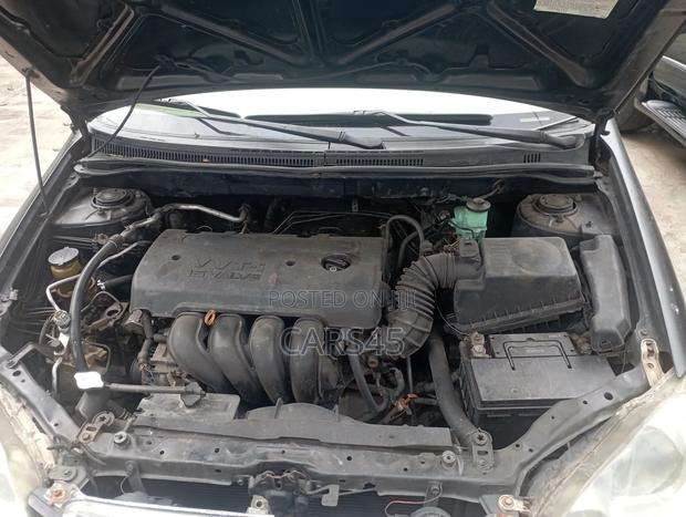 Toyota Corolla 2005 Black