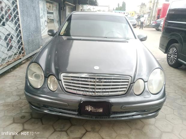 Mercedes-Benz E320 2005 Gray