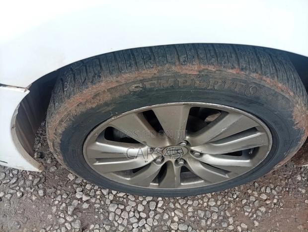Honda Accord 2011 White