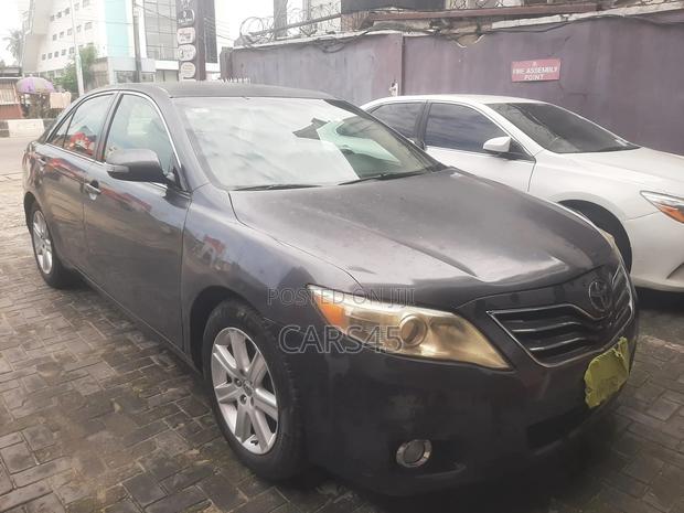 Toyota Camry 2007 Gray