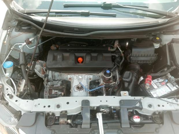 Honda Civic 2012 Silver