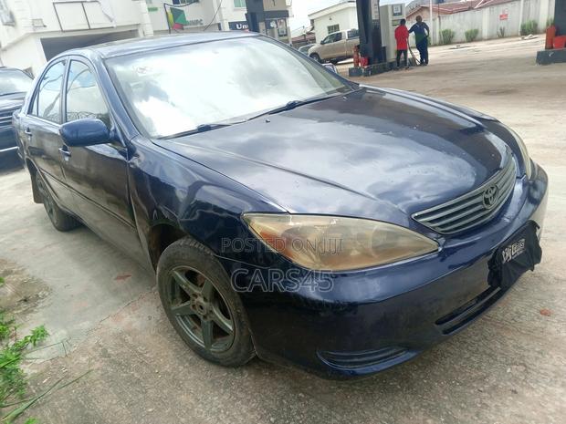 Toyota Camry 2003 Blue