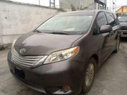 Toyota Sienna XLE 7 Passenger 2011 Gray for sale