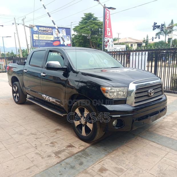 Toyota Tundra 2008 Black