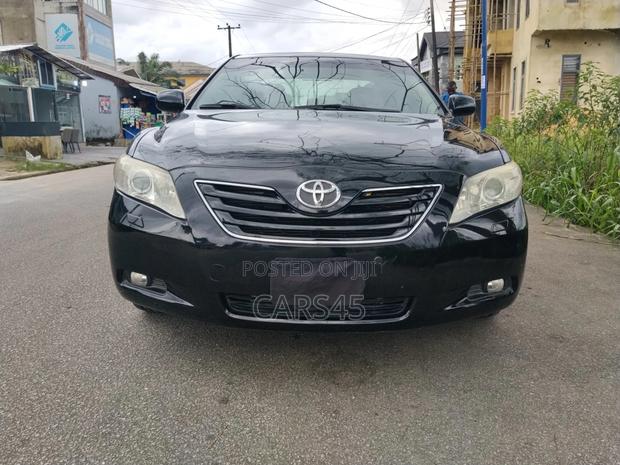 Toyota Camry XLE 4dr Sedan (2.4L 4cyl 5A) 2009 Black