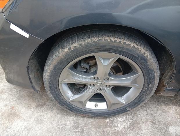 Toyota Venza LE 4dr Wagon AWD (3.5L 6cyl 6A) 2014 Gray