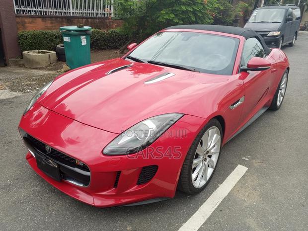 Jaguar F-Type 2014 Red