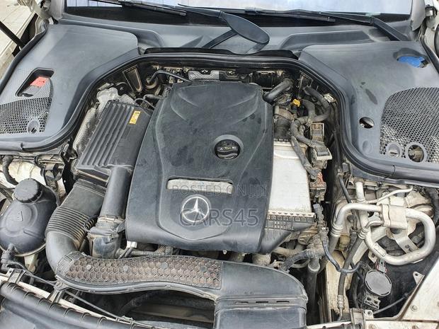 Mercedes-Benz E300 2017 White