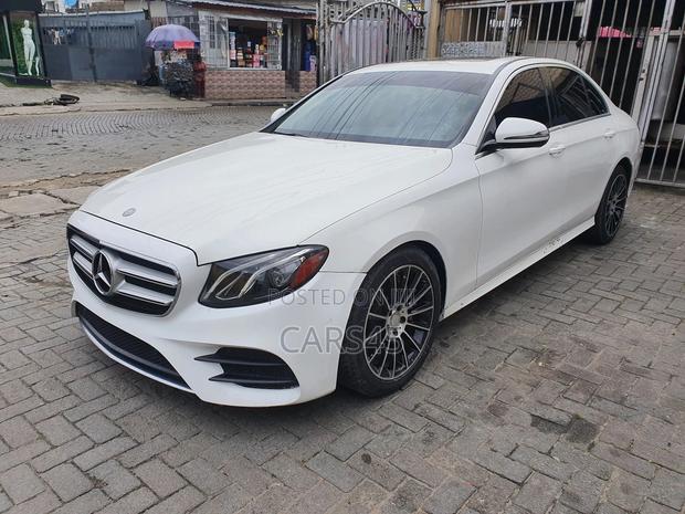 Mercedes-Benz E300 2017 White