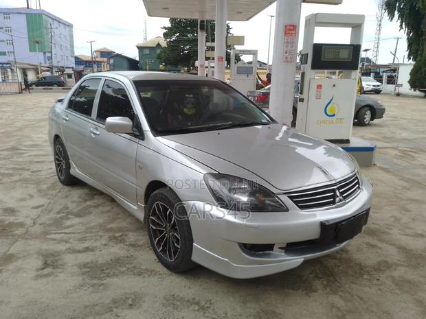 Mitsubishi Lancer 2014 Silver