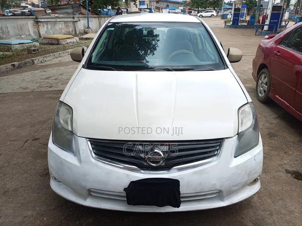Nissan Sentra 2012 White