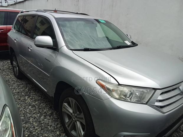 Toyota Highlander Limited 2012 Silver
