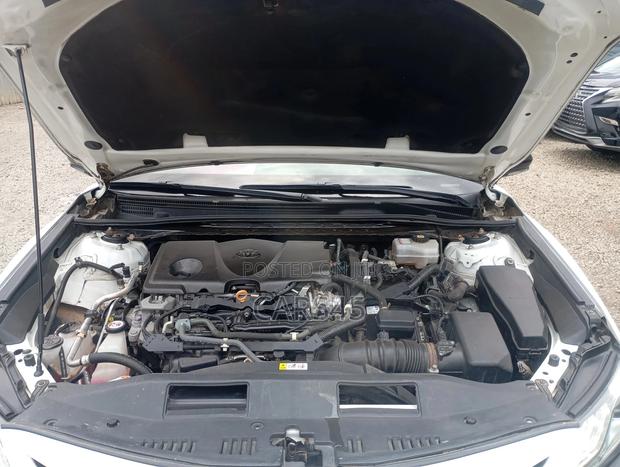 Toyota Camry 2021 White