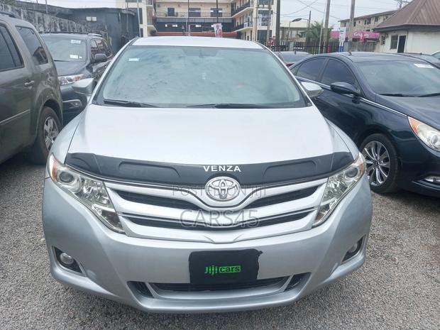 Toyota Venza 2013 Silver