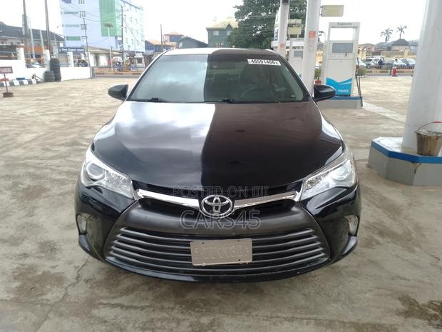 Toyota Camry 2017 Black