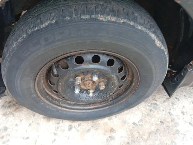 Mitsubishi SpaceWagon 1999 Black