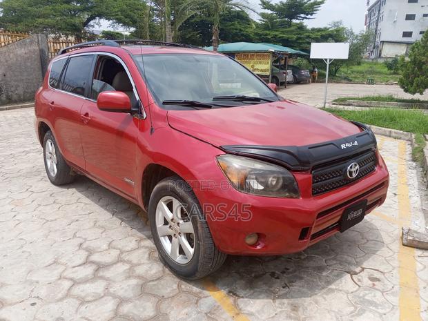 Toyota RAV4 2008 Red