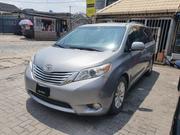 Toyota Sienna 2011 Gray for sale