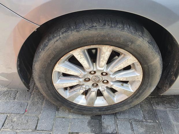 Toyota Sienna 2011 Gray
