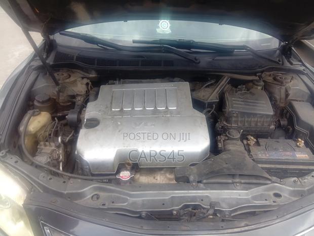 Toyota Camry 2009 Gray