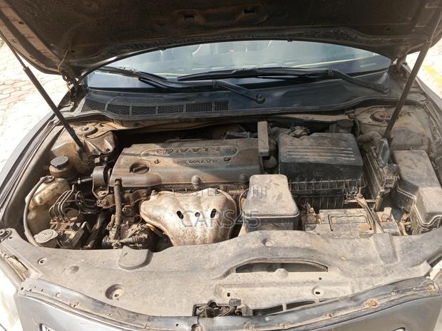 Toyota Camry 2009 Gray