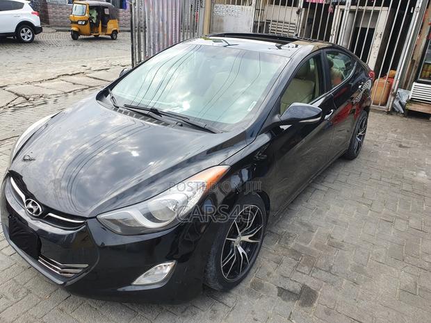 Hyundai Elantra 2012 Black