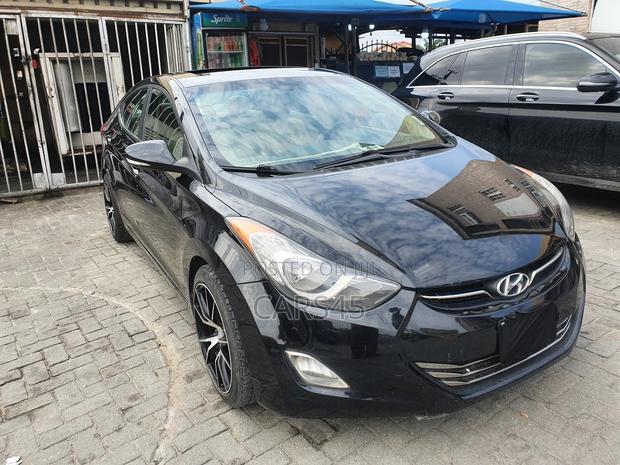 Hyundai Elantra 2012 Black