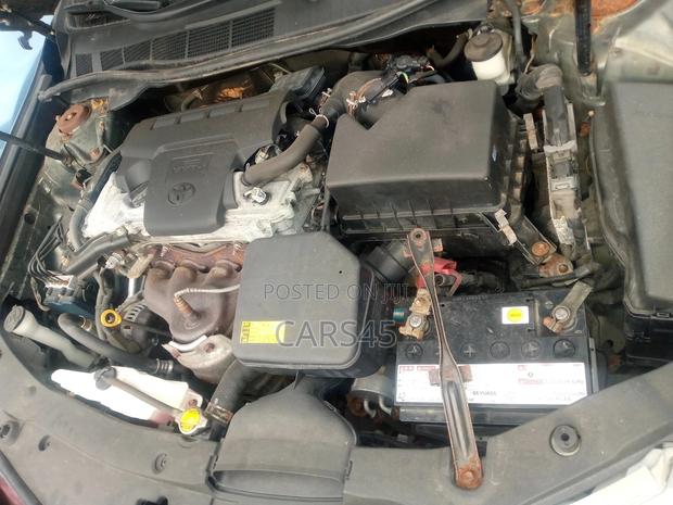 Toyota Camry SE 4dr Sedan (2.5L 4cyl 6A) 2014 Green