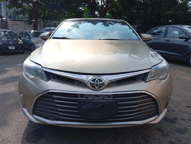 Toyota Avalon 2013 Beige
