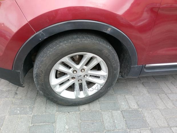 Ford Explorer 2013 Red
