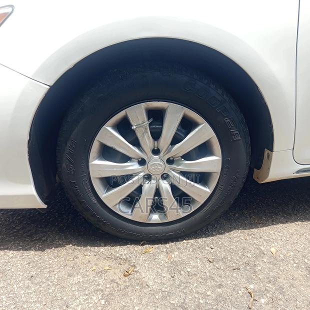 Toyota Camry 2014 White