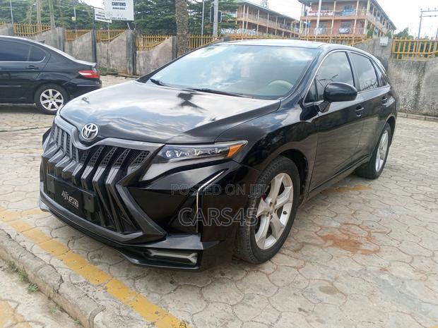 Toyota Venza 2010 Black