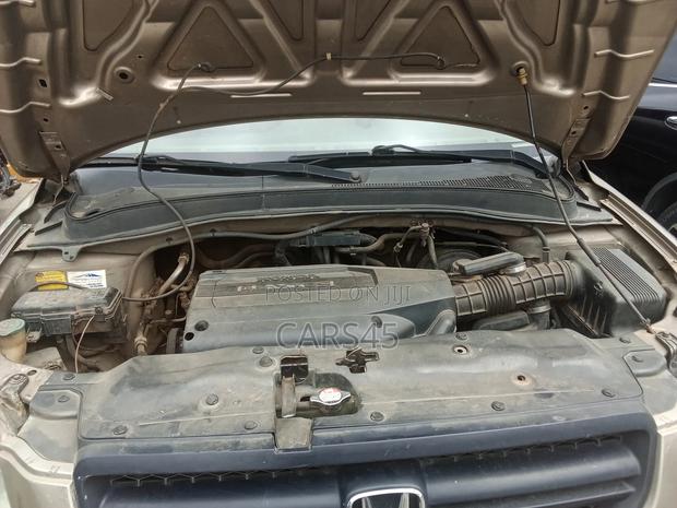 Honda Pilot 2003 Gold