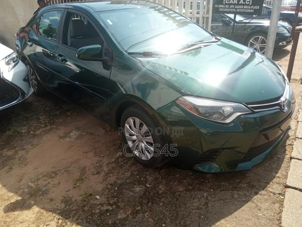 Toyota Corolla 2015 Gray