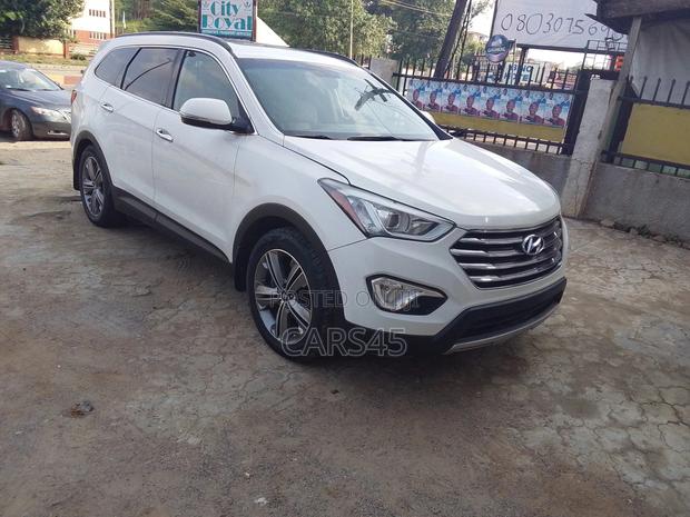 Hyundai Santa Fe 2016 White