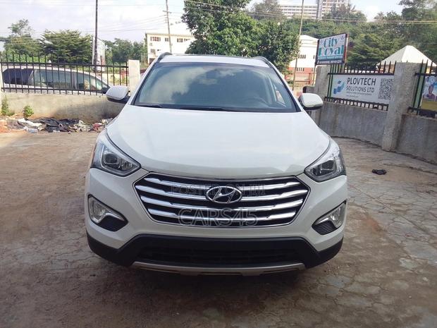 Hyundai Santa Fe 2016 White