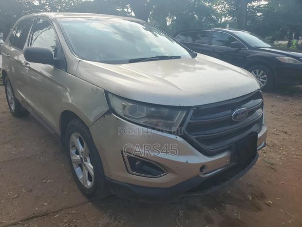 Ford Edge SE 4dr FWD 2017 Gold