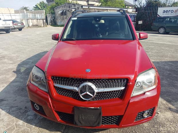 Mercedes-Benz GLK-Class 350 4MATIC 2010 Red