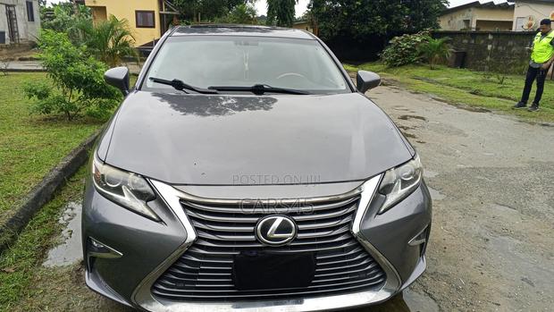 Lexus ES 350 FWD 2016 Gray