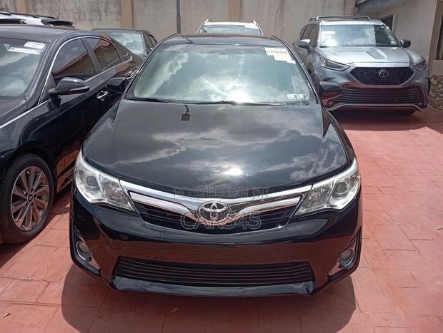 Toyota Camry 2012 Black