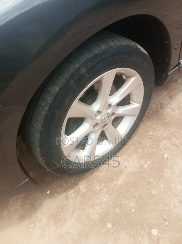 Lexus RX 270 2WD 2010 Black