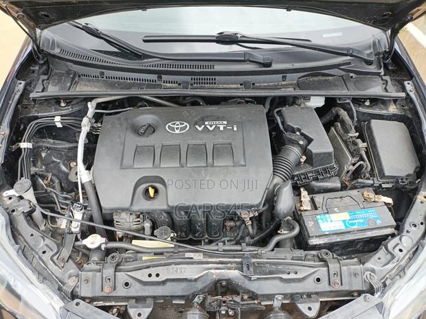Toyota Corolla 2018 Black