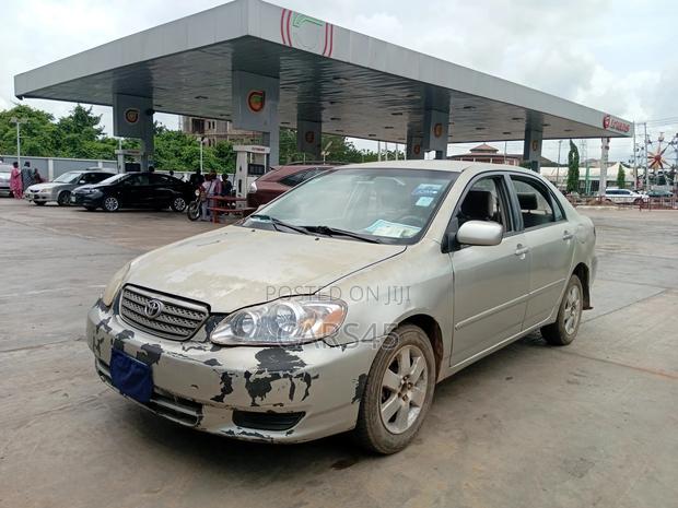 Toyota Corolla 2004 Silver