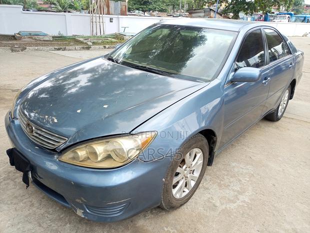 Toyota Camry 2003 Blue