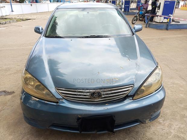 Toyota Camry 2003 Blue